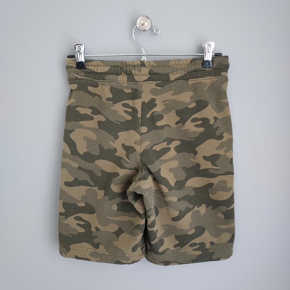 2 pair; Old Navy Camo (1) and Gray (1) Jogger Shorts for Boys, size 10-12 - Picture 9 of 13